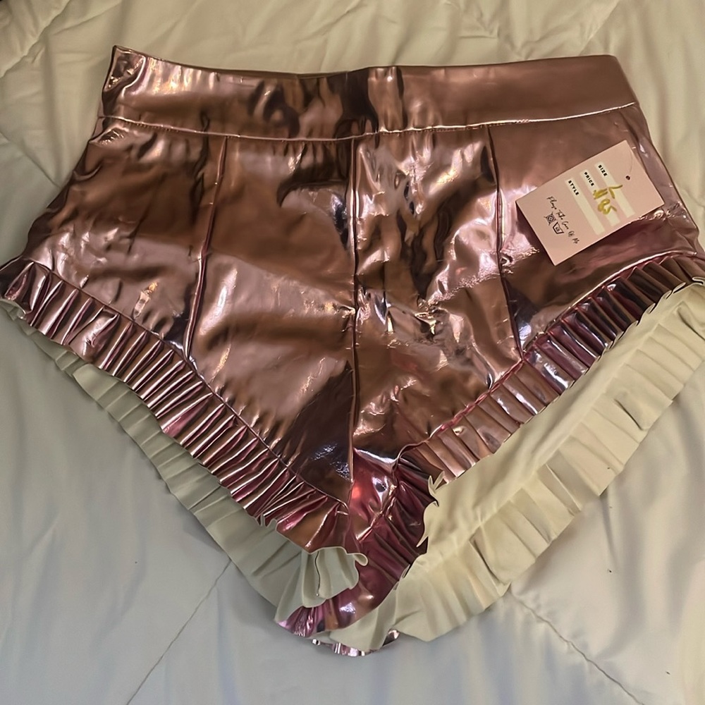 A.L luxe Couture high waisted Pom Pom pants . Pink Metallica